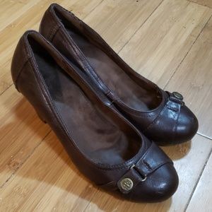 G.H. Bass & Co. Lina pumps